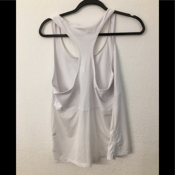 Fabletics white tank top size large - Picture 2 of 7